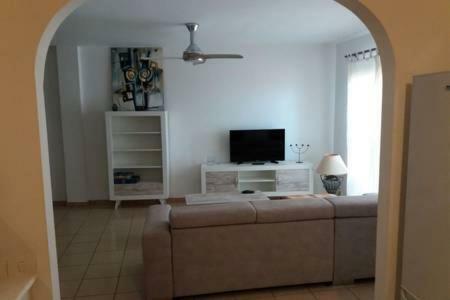 לוס ריאלחוס Teleworking Panoramablick Neuwertig Grosse Wohnung מראה חיצוני תמונה